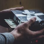 Что подарить мужчине коллеге на день рождения